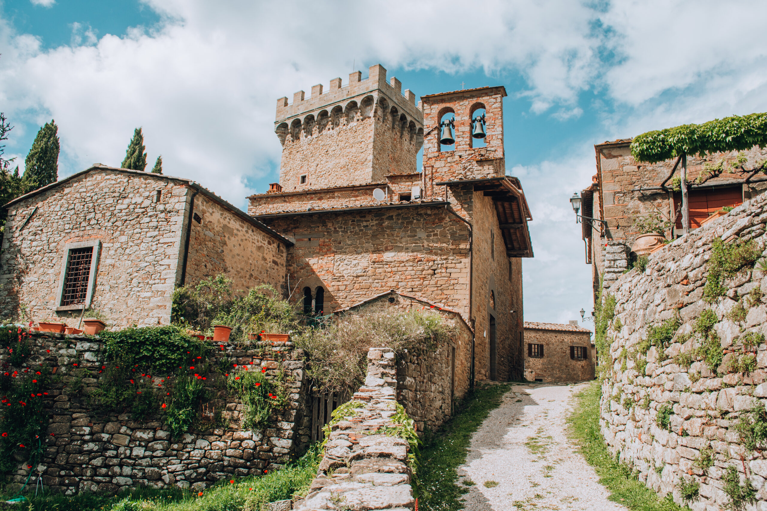 cosa vedere in valdichiana aretina: castello di gargonza