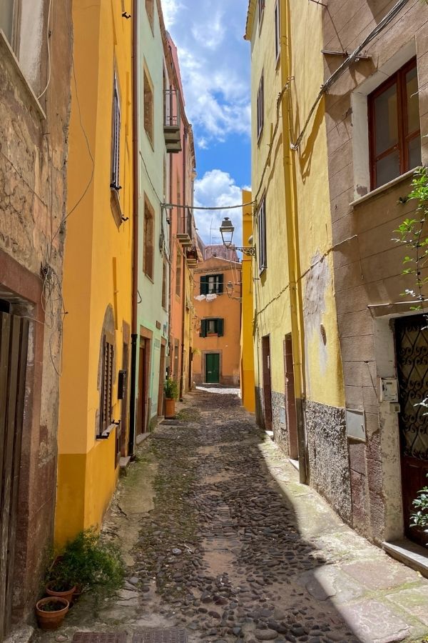 cosa vedere a Bosa in Sardegna: sa Costa