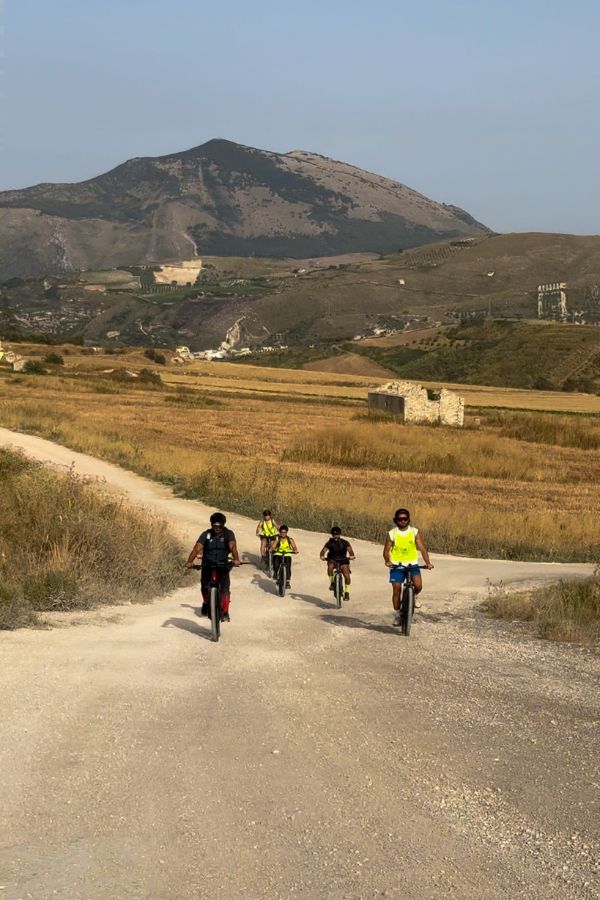 weekend in sicilia: tour e-bike